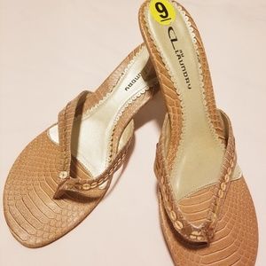 Chinese Laundry slip on